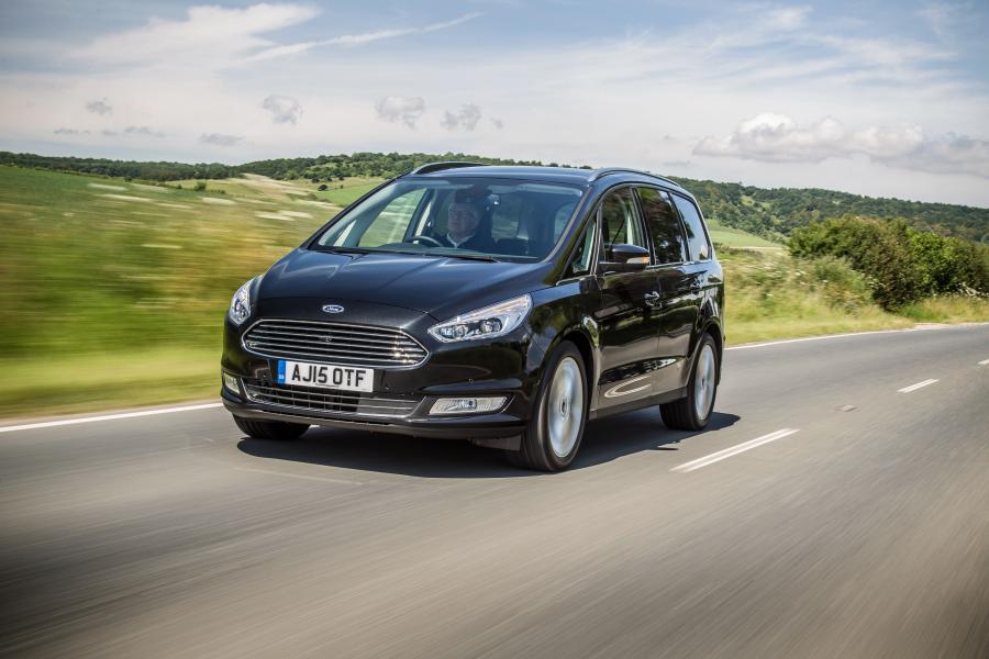  Ford Galaxy 2015 года  (UK) (фото 3 из 27)